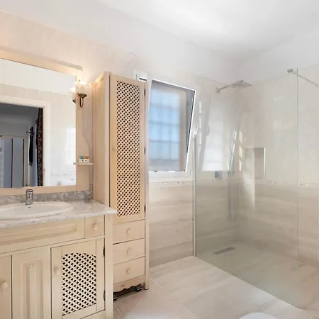 Casa Carla Private, Pool, Air By Paramount Holidays 度假居 *