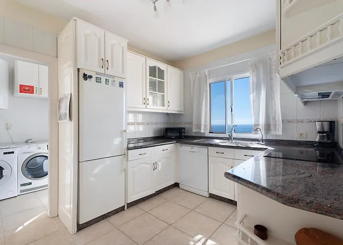 Casa Carla Private, Pool, Air By Paramount Holidays Tatil Evi Puerto de Santiago (Tenerife)