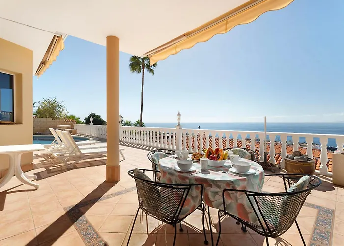 Casa Carla Private, Pool, Air By Paramount Holidays Tatil Evi *