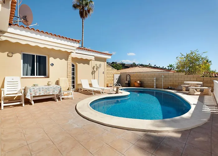 Casa Carla Private, Pool, Air By Paramount Holidays *