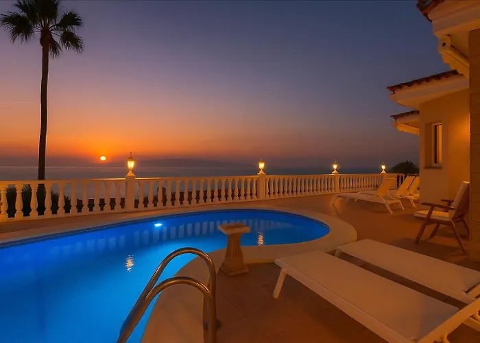 Tatil Evi Casa Carla Private, Pool, Air By Paramount Holidays *