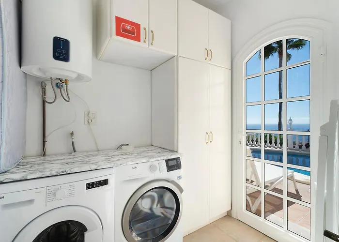 Casa Carla Private, Pool, Air By Paramount Holidays 펜션 푸에르토 데 산티아고