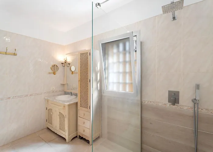 Casa Carla Private, Pool, Air By Paramount Holidays