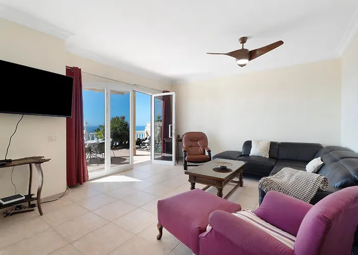 Дом отдыха Casa Carla Private, Pool, Air By Paramount Holidays *